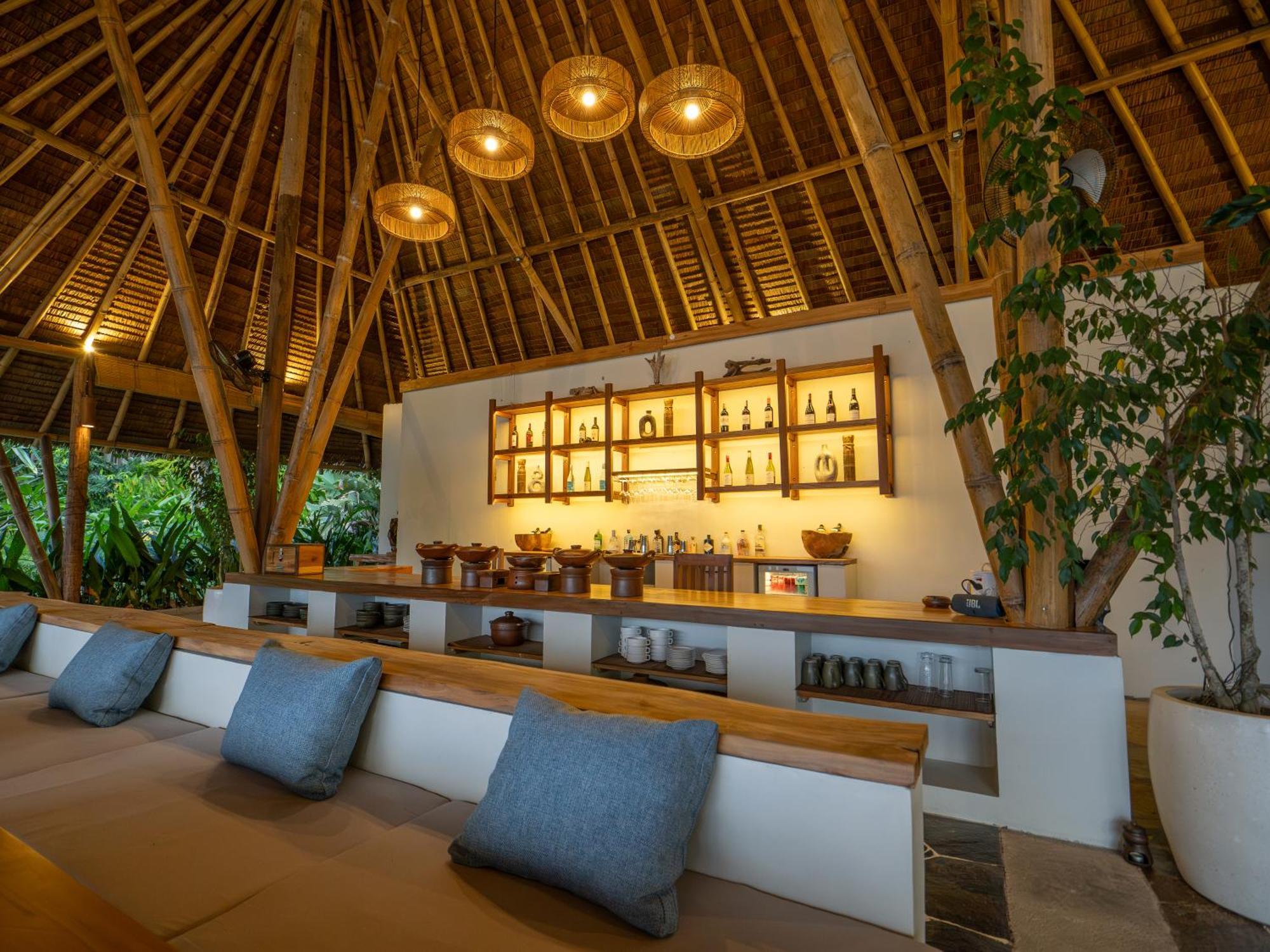 D'Lagoon Dive Resort Bitung Extérieur photo